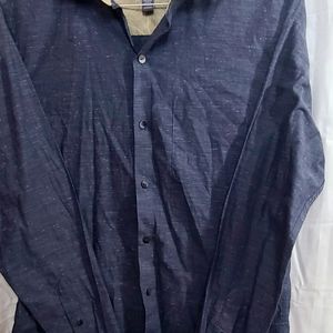 Van heusen button up size small mes blue